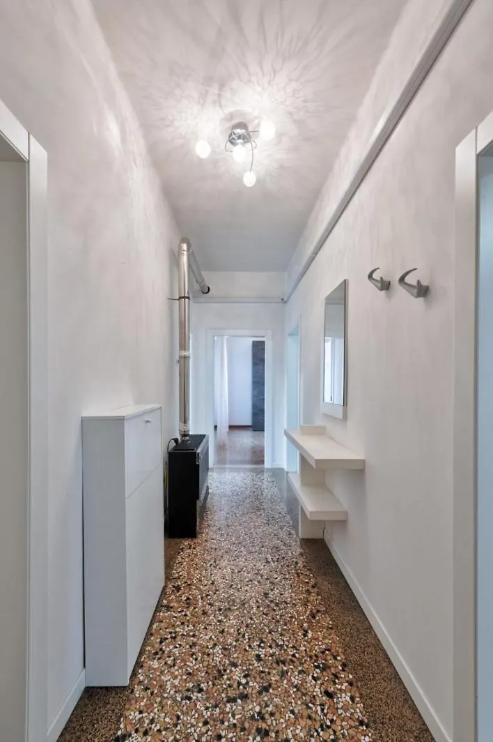 City Living Guest House Venice Apartment 3 Bedrooms Italy